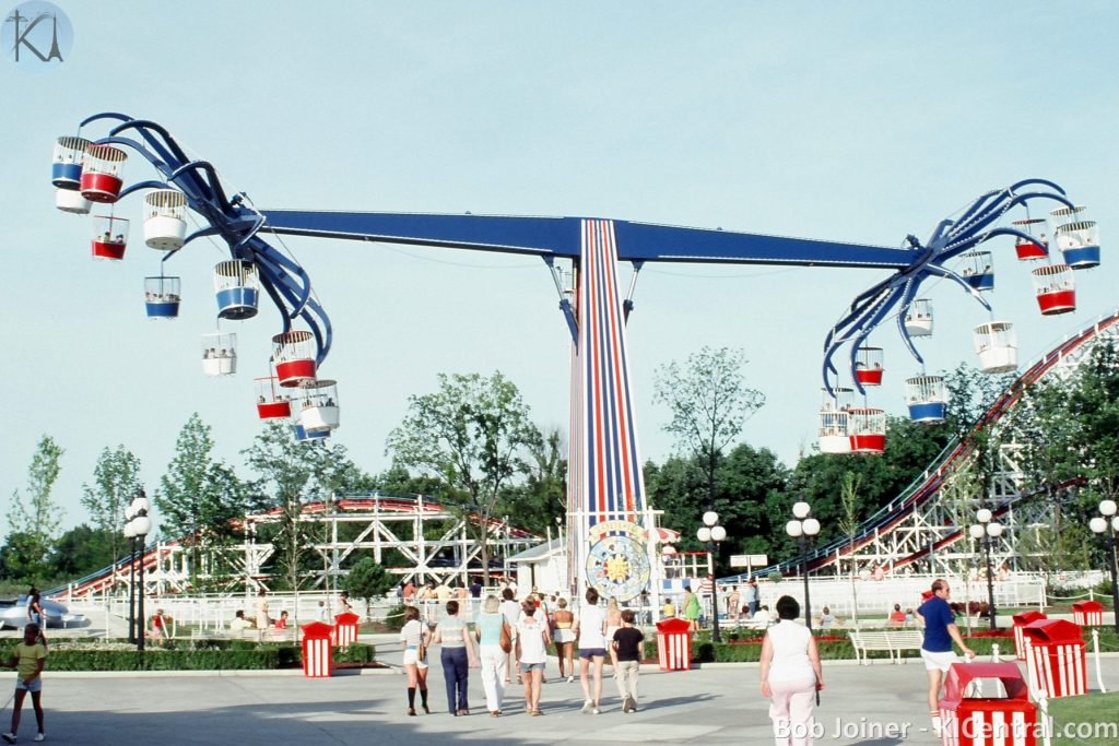 The Zodiac at Kings Island (2)