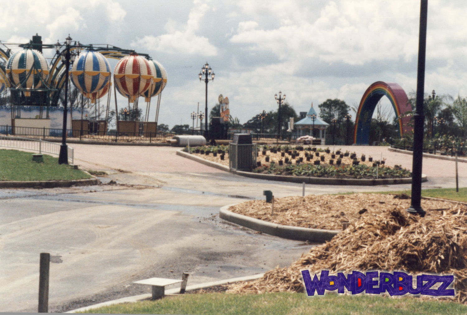 Boo Boo’s Balloon Race – Construction — construction, September 1985 (2)