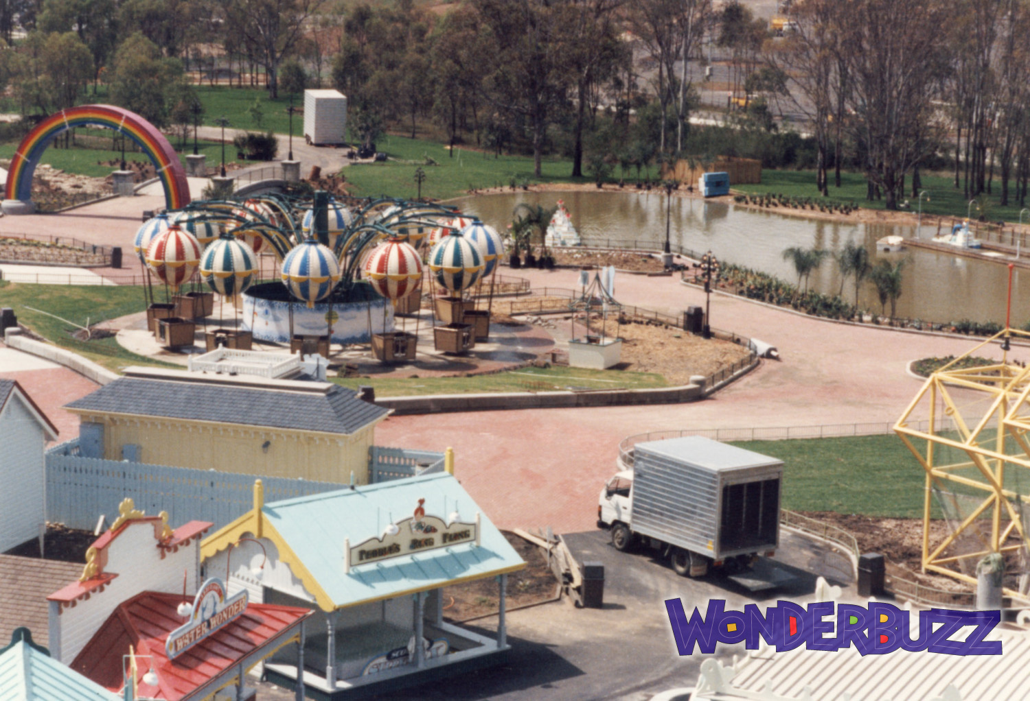 Boo Boo’s Balloon Race – Construction — construction, September 1985 (1)