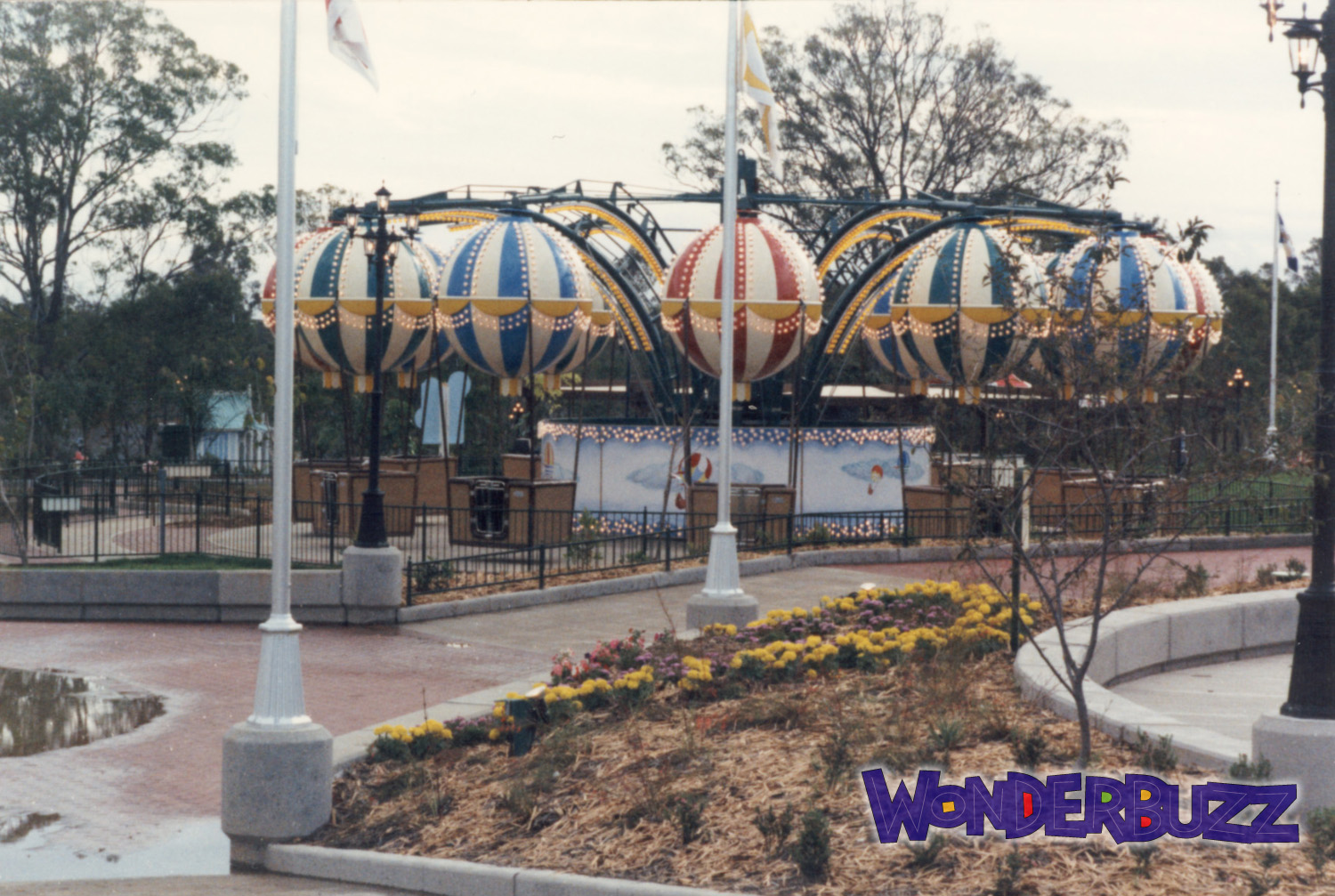 Hanna Barbera Land Construction — construction, November 1985 (13)